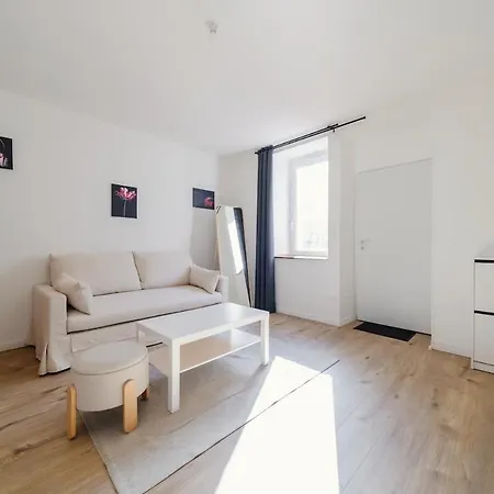 For 2 People - Air-conditioned - Train Station And Center Apartment Bourg-en-Bresse