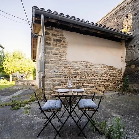 Apartment For 2 People - Air-conditioned - Train Station And Center *